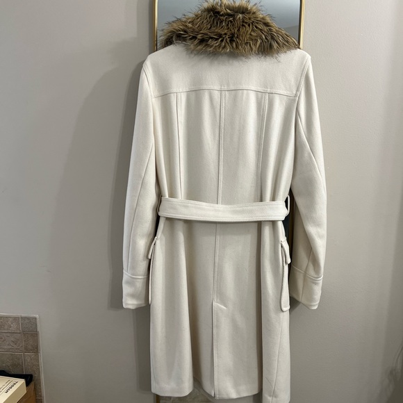 Old Navy Winter Coat with Removable Faux Fur Collar, Large - Picture 2 of 7